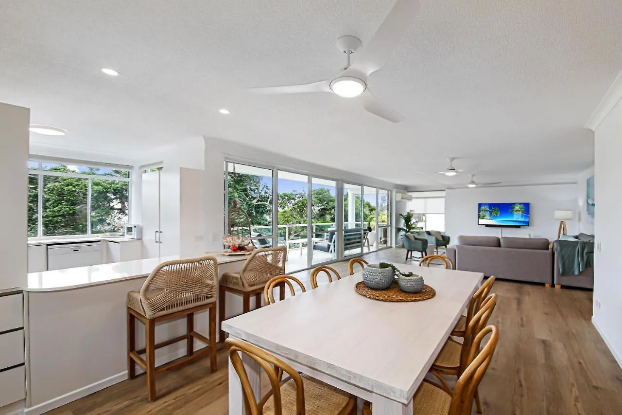 58 Parkyn Luxury Beachfront Apartment Mooloolaba