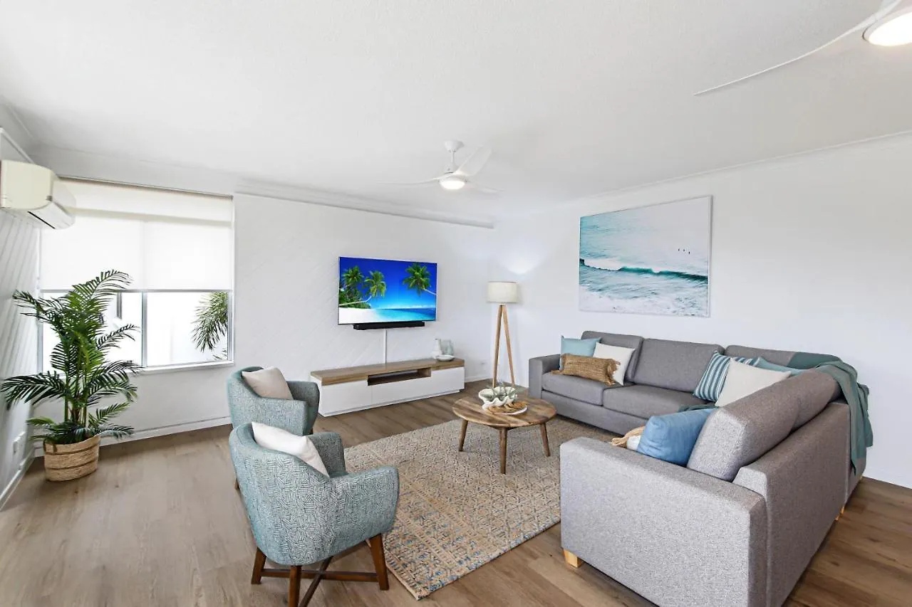 58 Parkyn Luxury Beachfront Apartment Mooloolaba
